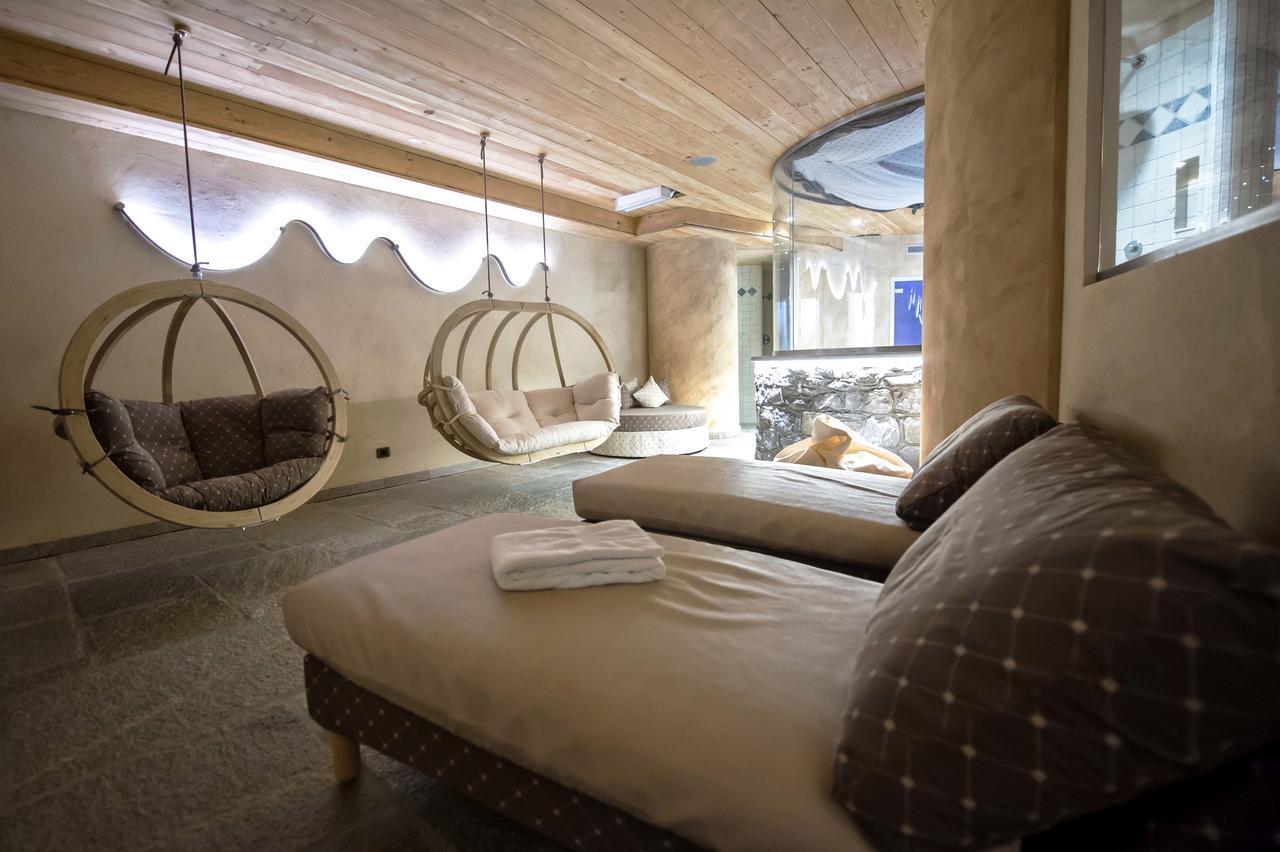 Hotel Jolanda Sport غريسّوني لا ترينيتي المظهر الخارجي الصورة