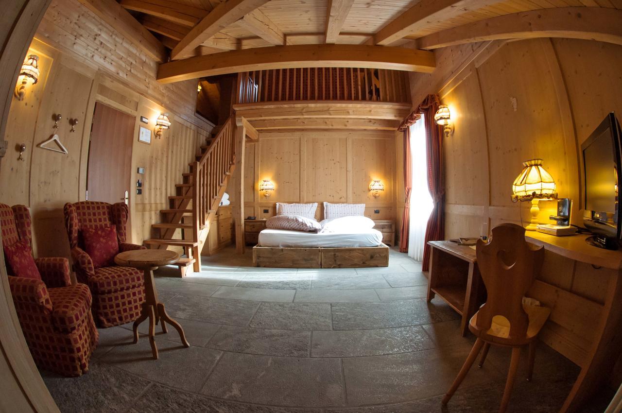 Hotel Jolanda Sport غريسّوني لا ترينيتي المظهر الخارجي الصورة