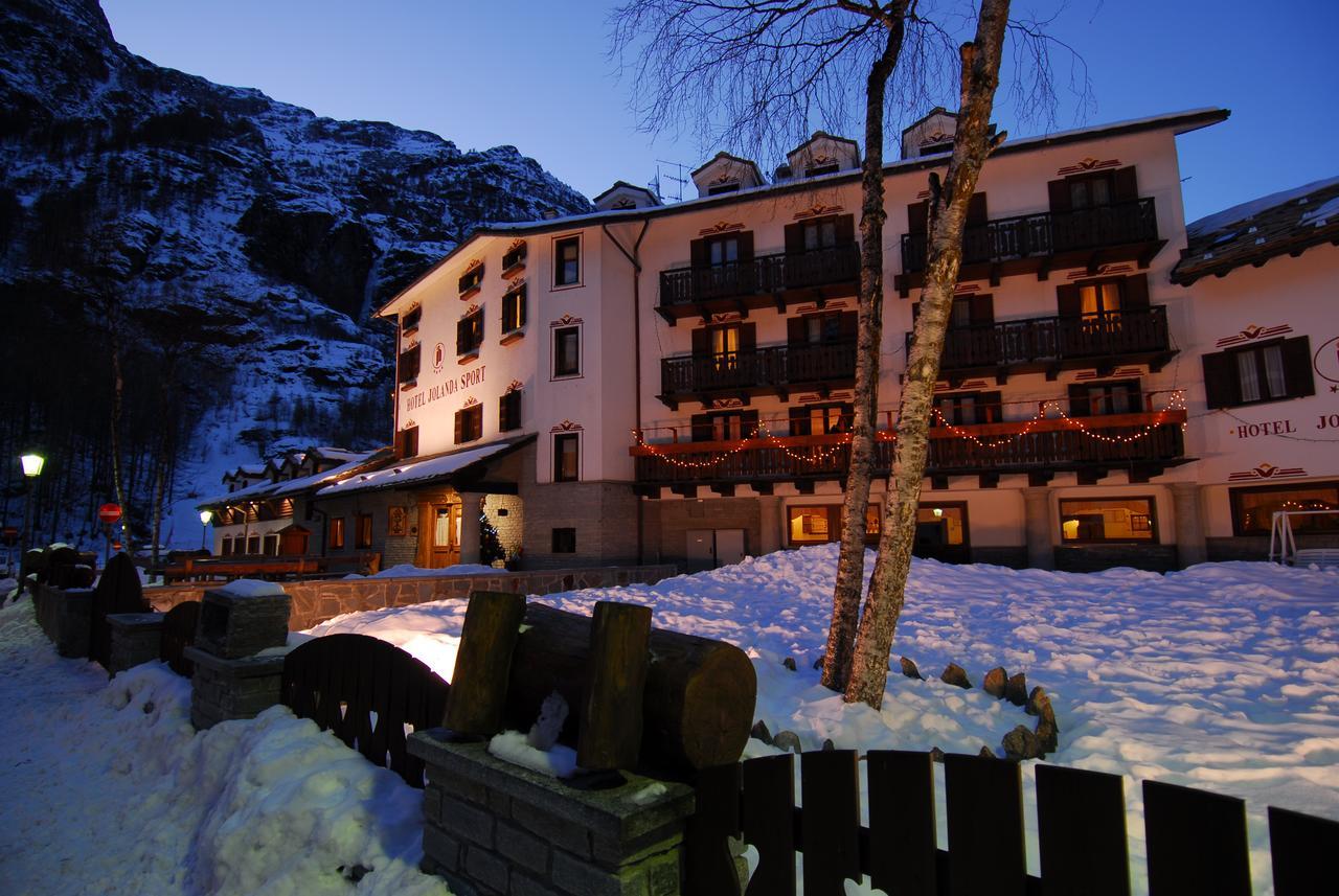 Hotel Jolanda Sport غريسّوني لا ترينيتي المظهر الخارجي الصورة